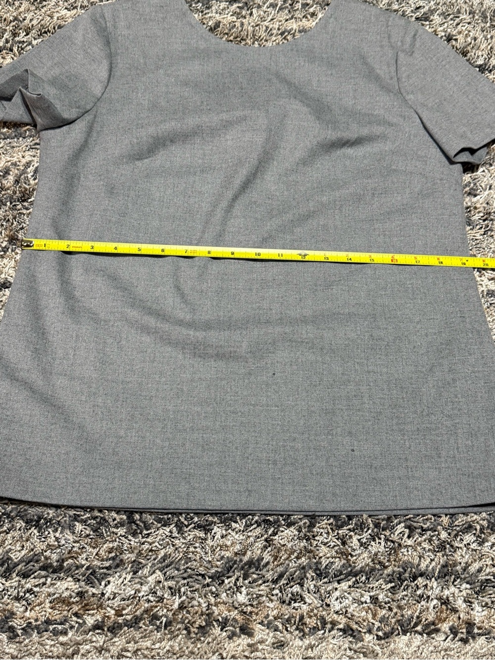 Banana Republic Light Gray Bow-Back Blouse - Picture 6 of 10